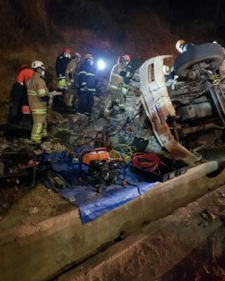 motorista-morre-apos-capotar-caminhao-na-br-381-em-igarape