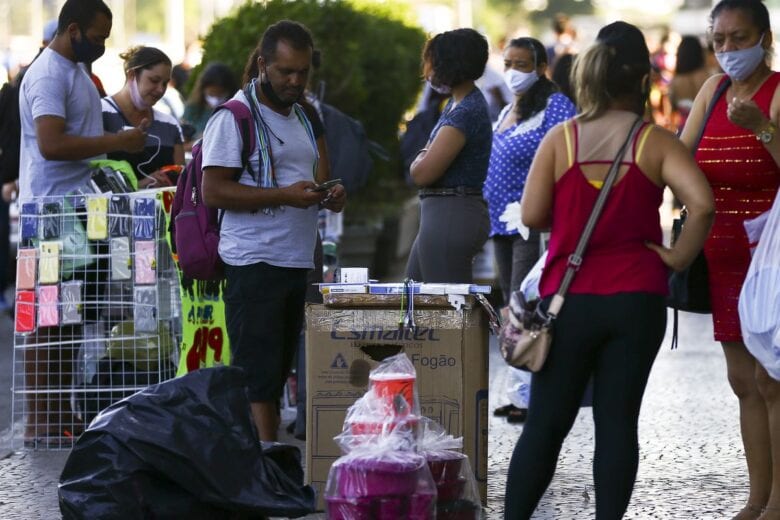 Pandemia ainda provoca impactos no mercado de trabalho, diz Ipea