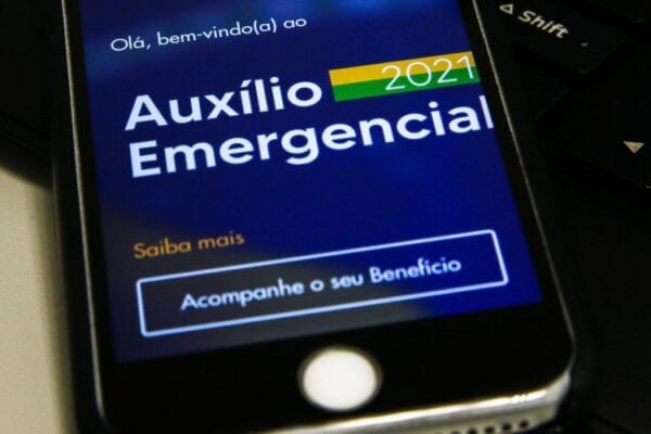 auxílio emergencial