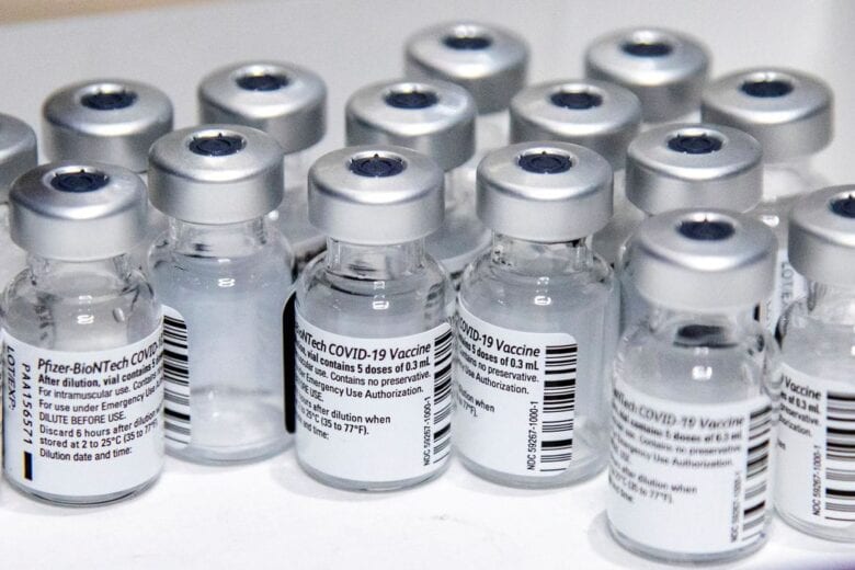 País recebe mais 1,8 milhão de vacinas pediátricas da Pfizer