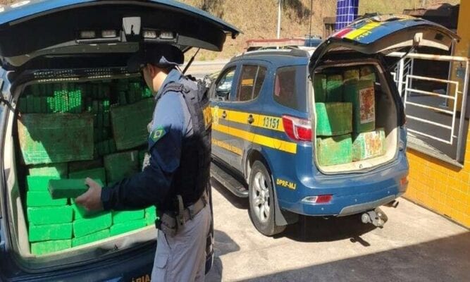 PRF prende motorista com cerca de 1 tonelada de maconha em João Monlevade