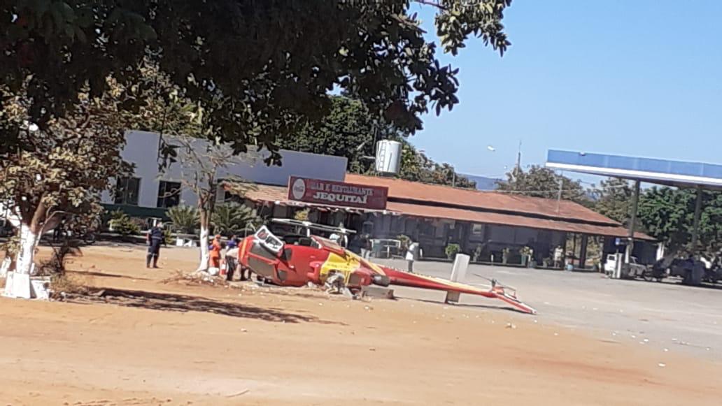 Veja o vídeo: Helicóptero dos Bombeiros cai no interior de Minas Gerais