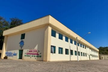 São Gonçalo do Rio Abaixo faz pesquisa para formação e qualificação de educadores