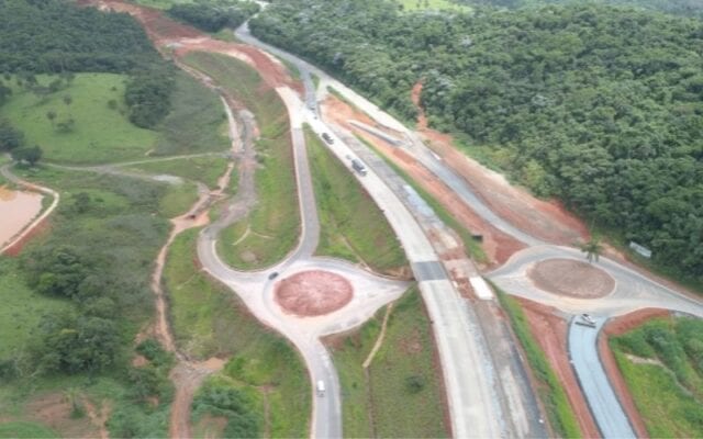 Atraso nas obras das BR's 381 e 262: concessão do Governo Federal