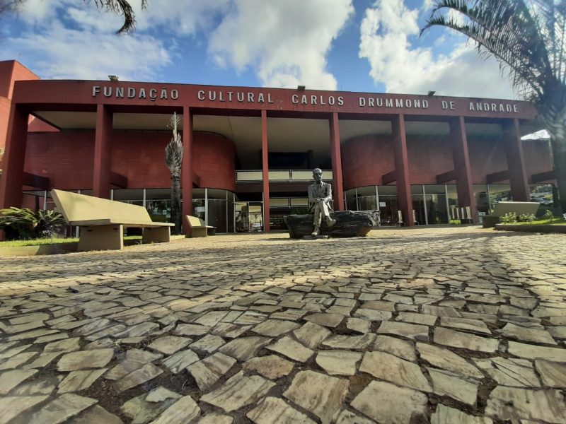 Câmara Municipal aprova plano de cargos e salários do FCCDA