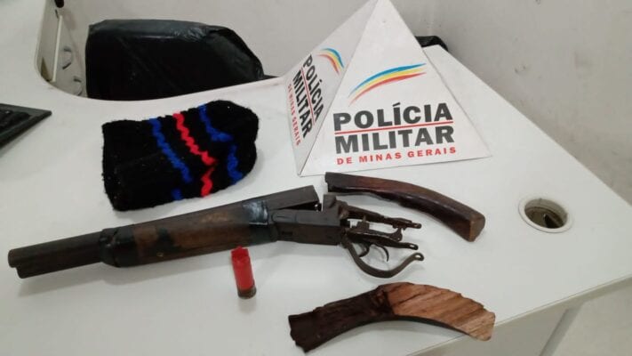 comerciante-reage-e-toma-arma-de-assaltante-no-fenix