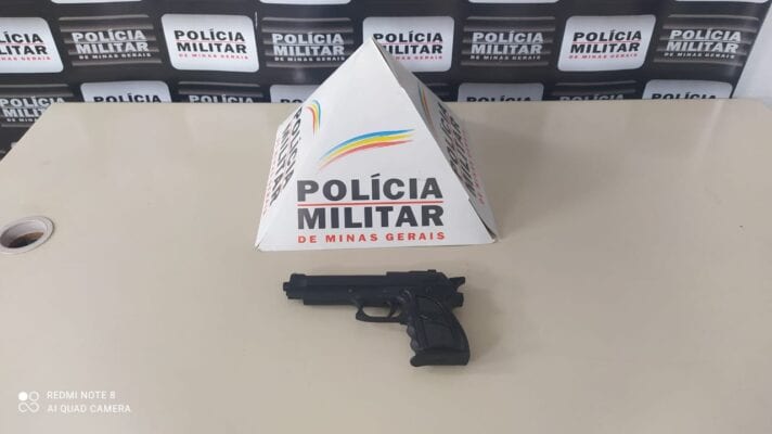 Menores roubam moto, tentam fugir da PM e acabam apreendidos em Monlevade