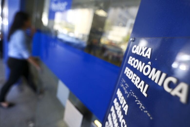 Caixa antecipa pagamento de terceira parcela do auxílio emergencial