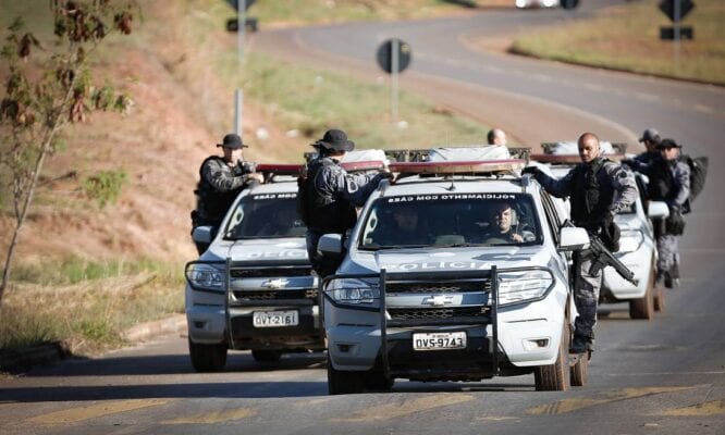 Jovem maranhense enaltece serial killer Lázaro, reage à polícia e é morto