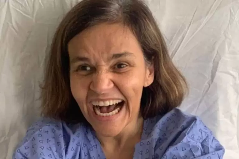 Claudia Rodrigues é internada após dormência no corpo e confusão mental