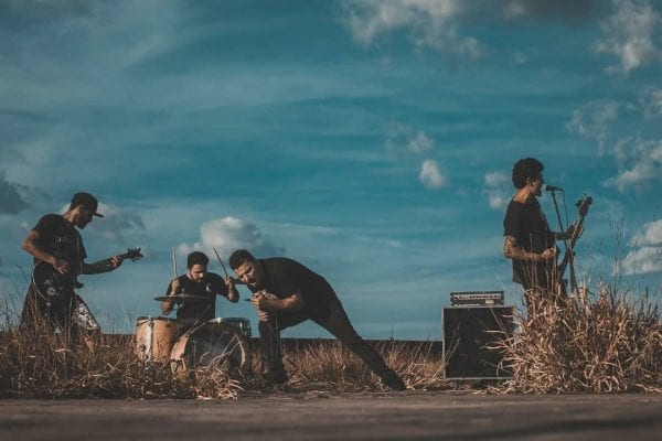 Para celebrar o Dia do Rock: DR80, Apóliom e Postura no 47º Festival de Inverno de Itabira