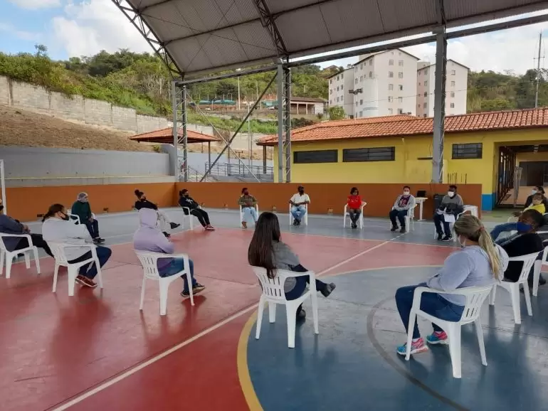 São Gonçalo do Rio Abaixo se prepara para provável volta às aulas em agosto