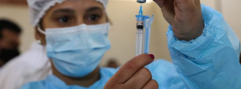 Calendário de vacinação em Minas é antecipado para setembro