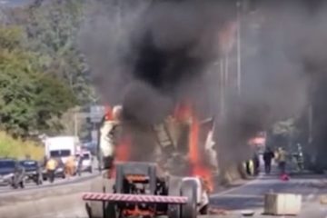 Fernão Dias: acidente com morte causa grande congestionamento