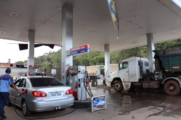 Posto Ipê Amarelo