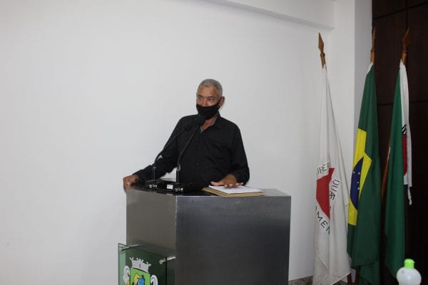 "Obrigado por realizar o sonho de diversas famílias ao dar as escrituras", diz o presidente da Moradia Popular de Monlevade