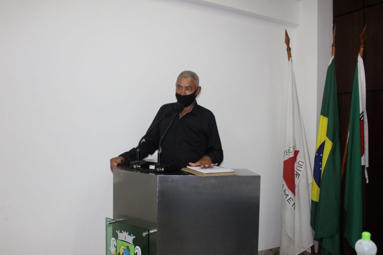 “Obrigado por realizar o sonho de diversas famílias ao dar as escrituras”, diz o presidente da Moradia Popular de Monlevade