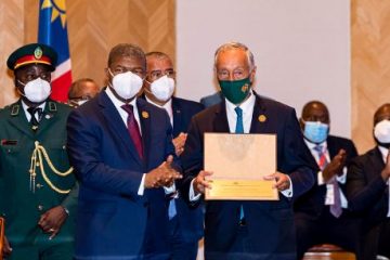 Presidente de Portugal recebe o prêmio “José Aparecido de Oliveira”