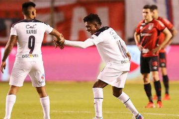 Athletico perde para LDU no Equador e sai atrás no duelo da Sul-Americana