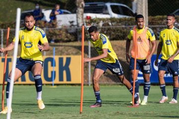 Com baixas, Cruzeiro divulga relacionados para enfrentar o Sampaio Corrêa