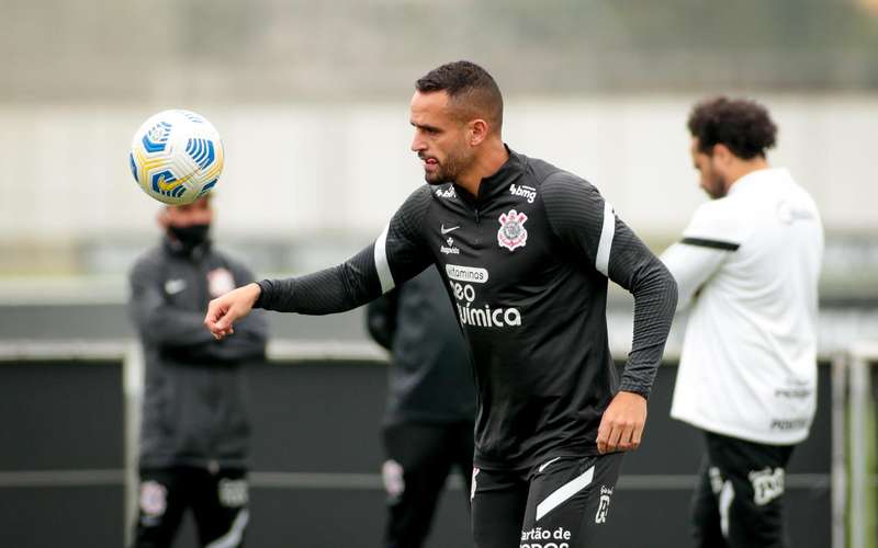 Renato Augusto exalta projeto do Corinthians e nega oferta do Flamengo Renato Augusto exalta projeto do Corinthians e nega oferta do Flamengo