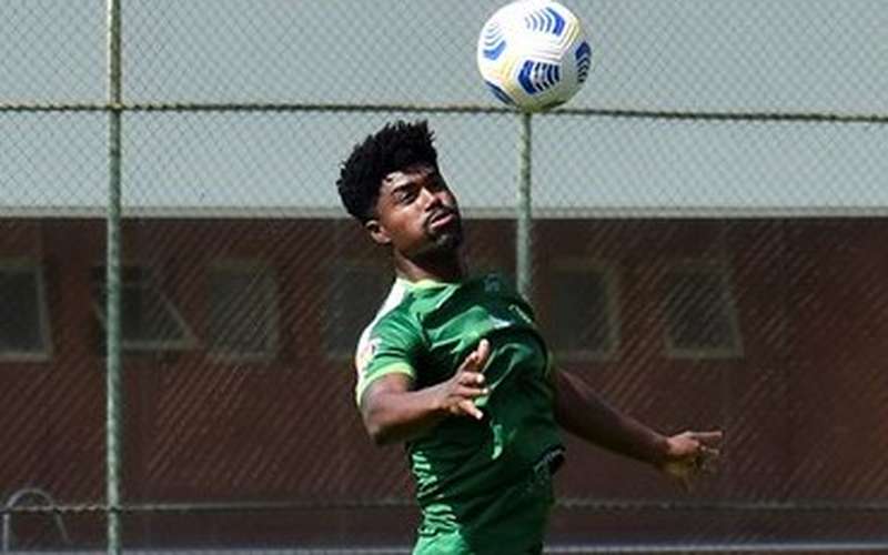 Bauermann vê ‘grande jogo’ do América e valoriza: ‘Cada ponto é importante’
