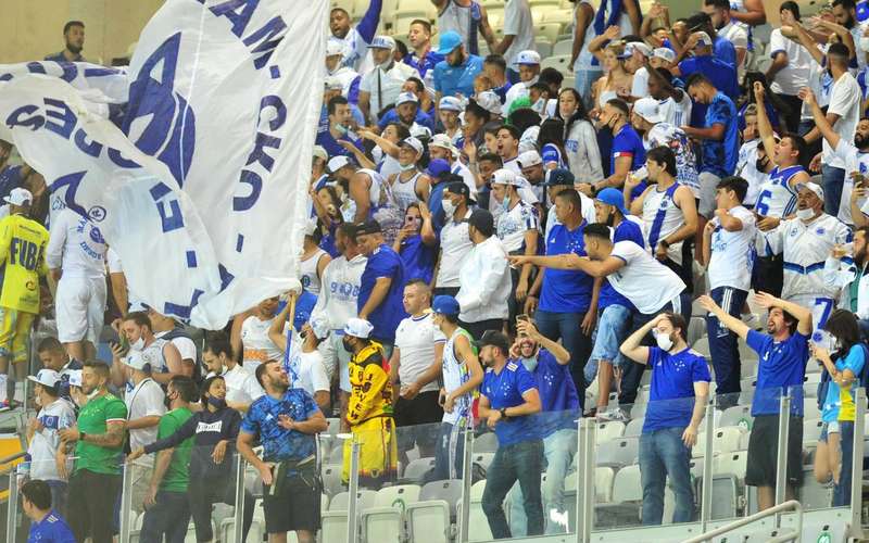 Kalil diz que analisará possíveis ‘testes falsos’ da torcida do Cruzeiro