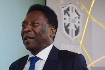 Pelé fará leilão beneficente com itens de Neymar, CR7 e Beckenbauer