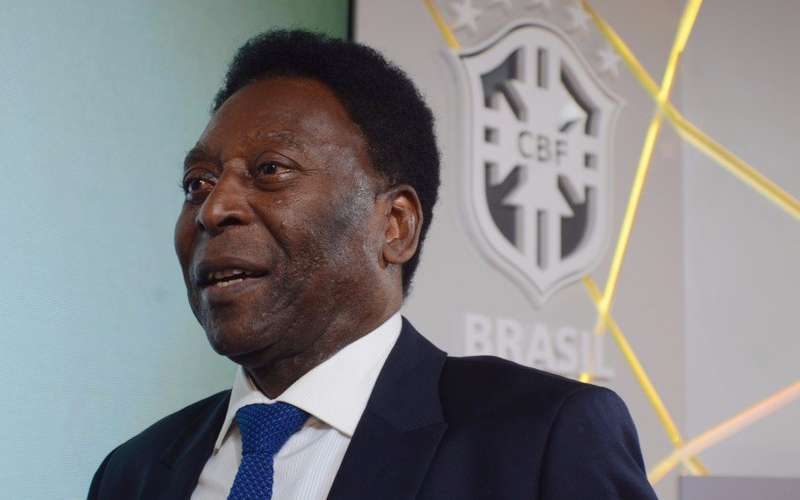 Pelé fará leilão beneficente com itens de Neymar, CR7 e Beckenbauer