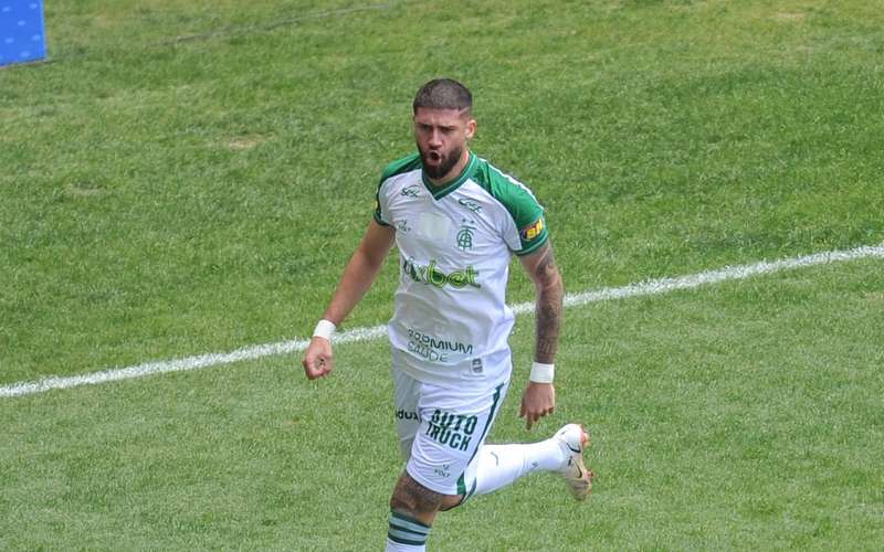 Novo protagonista? Fabrício Daniel, do América, converte desempenho em gols