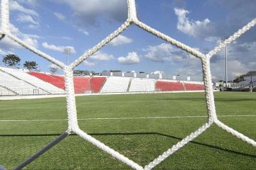 Prefeito de Sete Lagoas comemora jogos do Cruzeiro na Arena do Jacaré