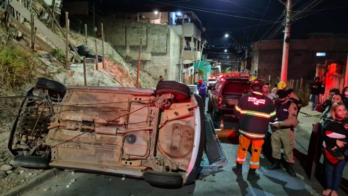 motorista-fica-ferido-apos-capotamento-no-bairro-praia