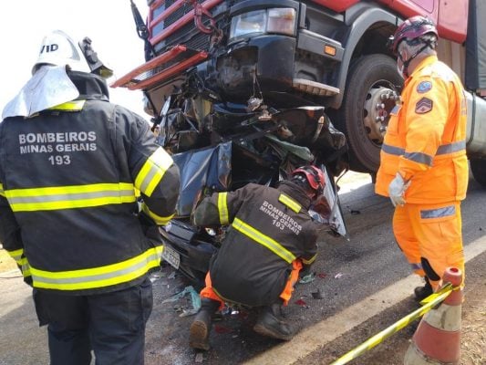 Grave acidente na BR-381 nesta terça-feira (31)