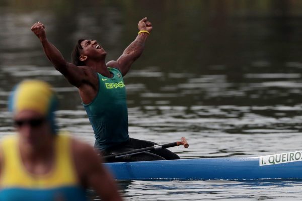 Isaquias Queiroz tenta mais uma medalha em Olímpiadas