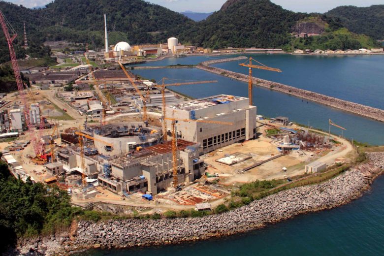 Brasil vive consolidação da energia nuclear, diz Bento Albruquerque