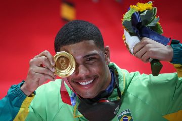 Brasil encerra Olimpíada com seu melhor desempenho de todos os tempos