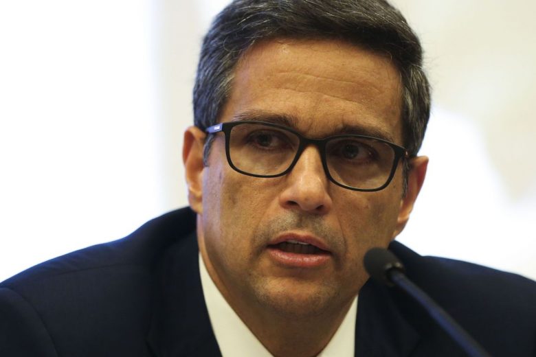 Ruídos aumentam projeções de inflação, diz presidente do BC
