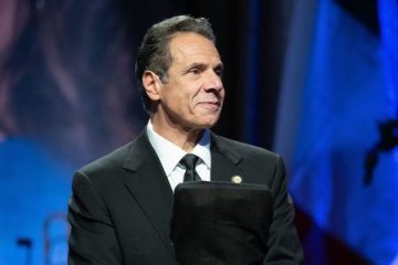 Governador de Nova York renuncia após denúncias de assédio sexual
