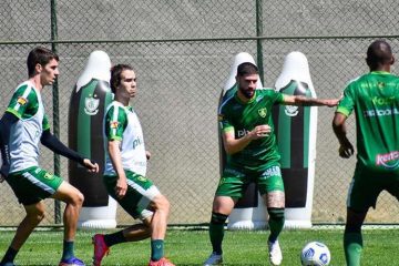 América tem quase um time de pendurados para jogo contra o Athletico-PR