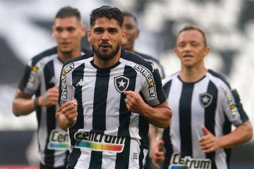Botafogo aproveita vantagem numérica e goleia o Londrina pela Série B