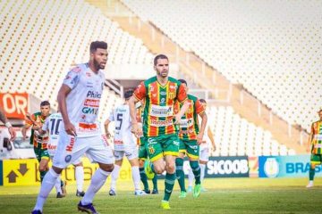 Sampaio Corrêa perde pênalti e empata sem gols com o Operário na Série B