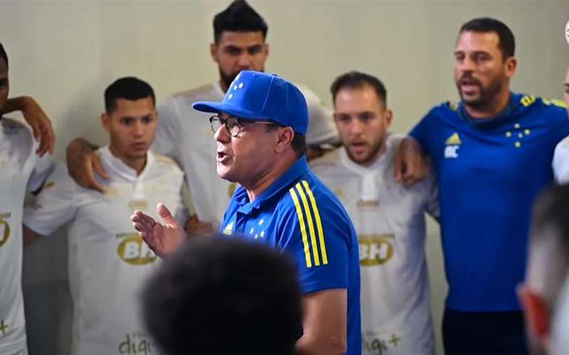 ‘Vitória de alma’: a preleção de Luxemburgo antes de Cruzeiro x Ponte Preta