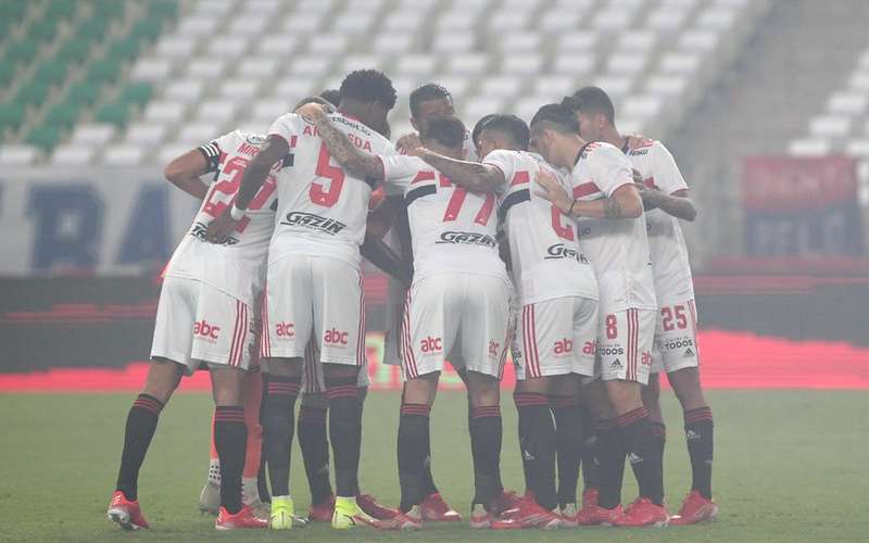 Atacante Luciano critica time do São Paulo: ‘Não quer ser campeão’