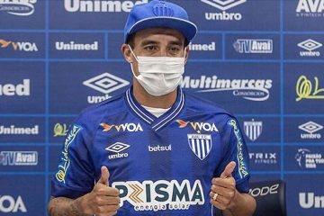 Avaí anuncia contratação do armador Jadson, emprestado pelo Athletico