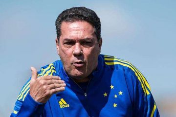 Cruzeiro: Luxemburgo comenta atraso salarial e garante não abandonar o time