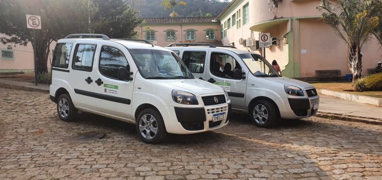 Prefeitura de Monlevade disponibiliza novos veículos para atender pacientes da hemodiálise