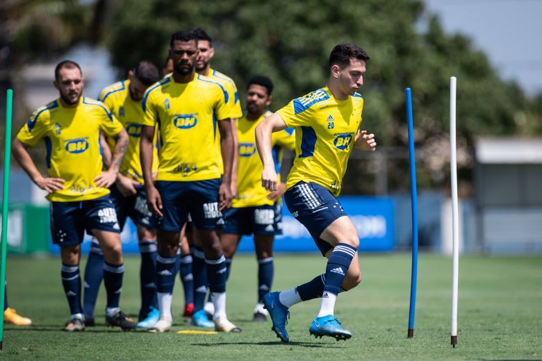 Rádio Caraça transmite Guarani e Cruzeiro nesta quarta; saiba como acompanhar