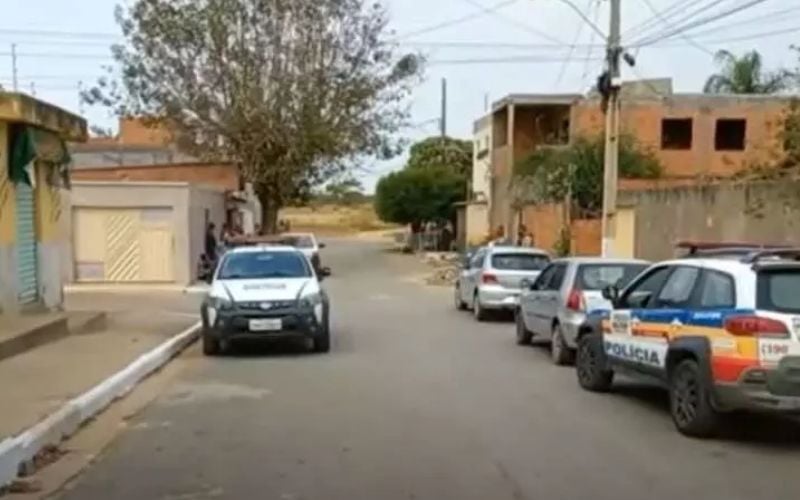 Noivos comem bombons envenenados um dia antes do casamento