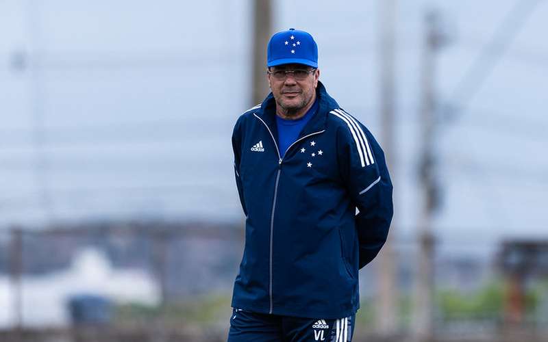 Com novidades, Cruzeiro divulga lista de relacionados para enfrentar o Avaí