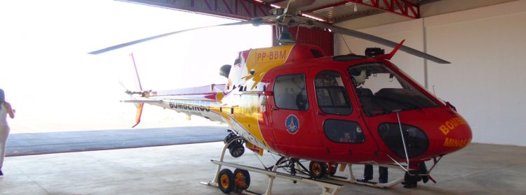 Criança se afoga em Sabará e é salva pelos bombeiros